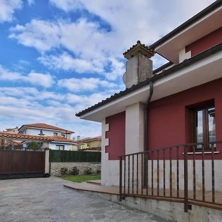 Vivienda Vacacional El Remanso De Коломбрес Экстерьер фото