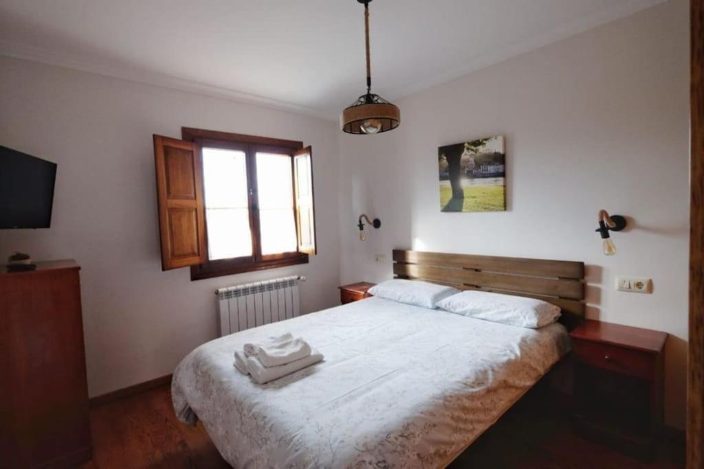 Vivienda Vacacional El Remanso De Коломбрес Экстерьер фото